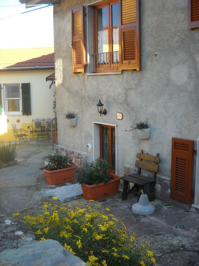 Agriturismo Mamma Chica La Spezia Exterior foto